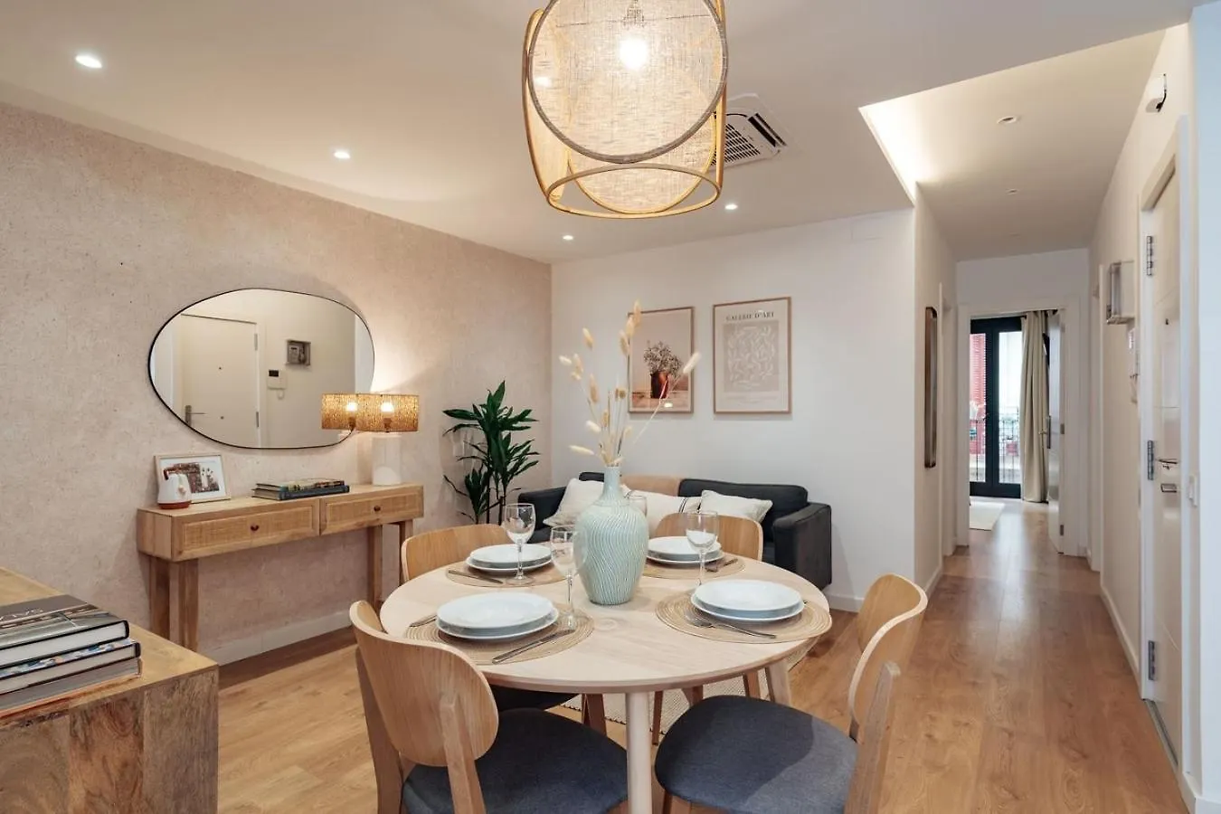 Casa Bohemia - Wonderful 2 Bedroom Apartment In Gracia Barcelona Spain